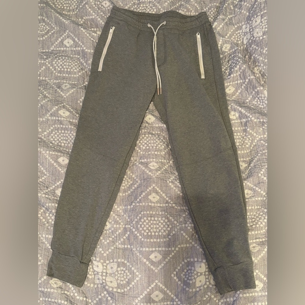 American Eagle Outfitters Gray Jogger Pants